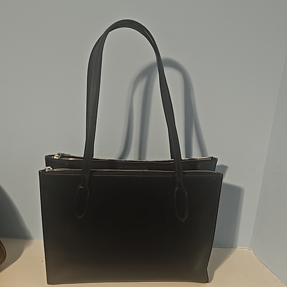 Coach Black Leather Tote Bag - Picture 2 of 3